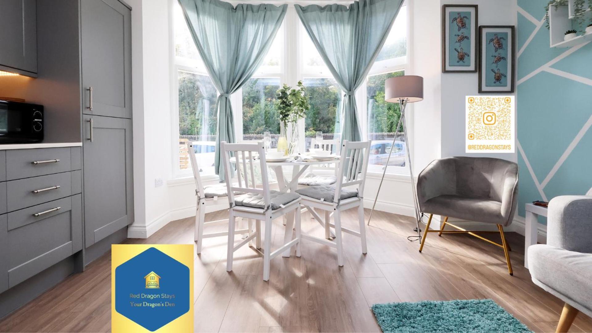 Apartment Centre Private Parking